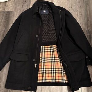 Men’s Burberry Wool Black Coat with Plaid Interior